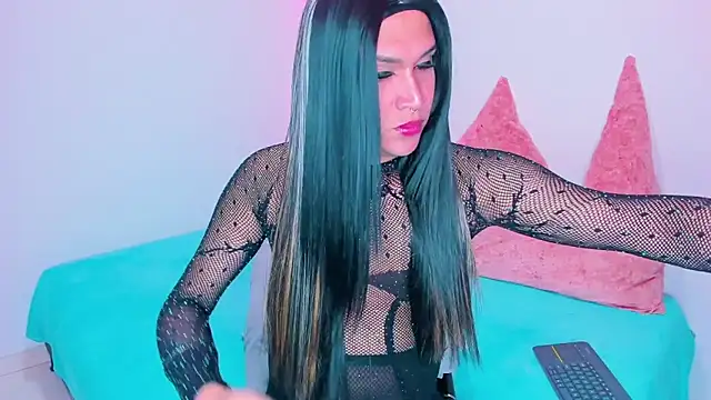 Candace Queen online show from 09.13.25