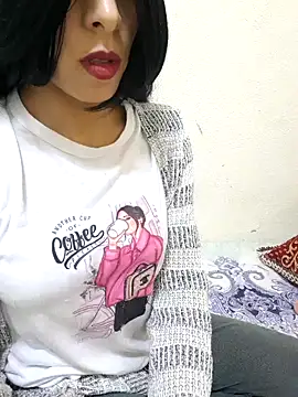 Linda-53 online show from 02.28.25