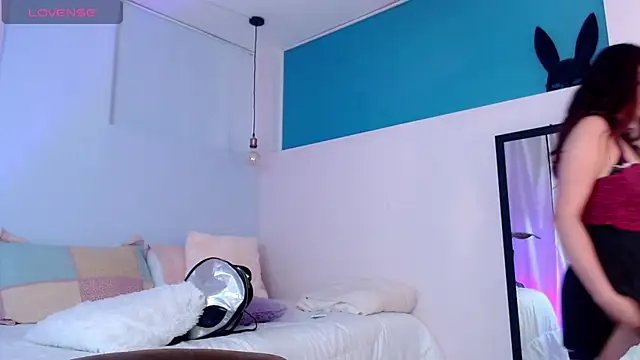 cami fire online show from 03.08.25