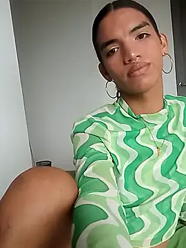 Melody200420 online show from 09.25.25