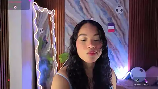 Snapshot of penelope_tay1 chatting on 06.19.26 penelope tay1 online show from 06.19.26