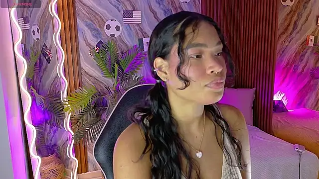 Snapshot of penelope_tay1 chatting on 07.15.26 penelope tay1 online show from 07.15.26