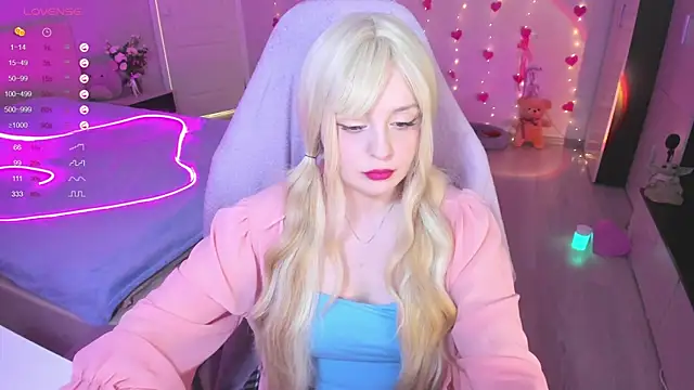 Amy honey angel online show from 03.18.25