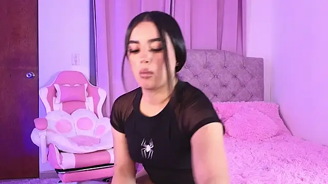 Emily-14 online show from 01.29.25