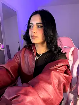 Emily-14 online show from 09.13.25