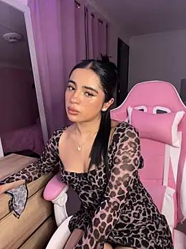 Emily-14 online show from 06.04.26