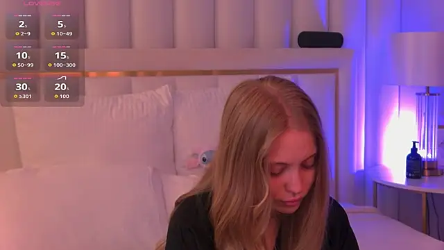 DorisHell online show from 09.10.25