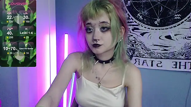 Snapshot of Milten-Trish chatting on 05.21.26 Milten-Trish online show from 05.21.26