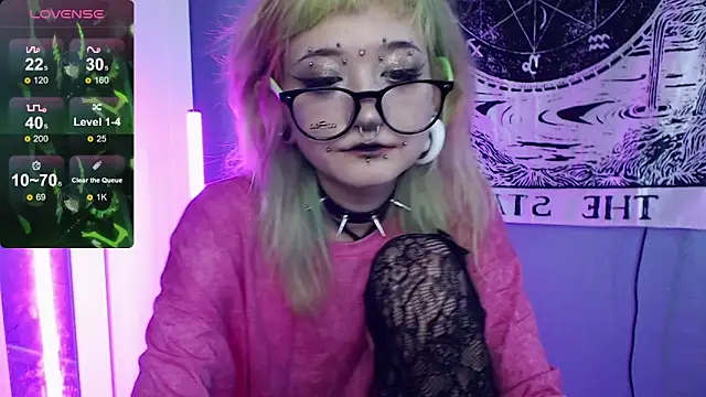 Snapshot of Milten-Trish chatting on 06.12.26 Milten-Trish online show from 06.12.26