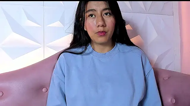CarlaAlvez online show from 01.20.25
