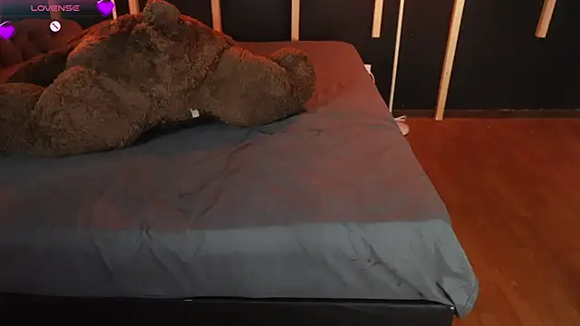 vampy dolll online show from 03.08.25