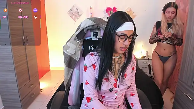 cuteweed420 online show from 07.24.26