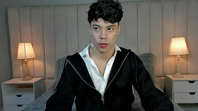 Snapshot of Dammon_Stallion chatting on 03.05.25 Dammon Stallion online show from 03.05.25