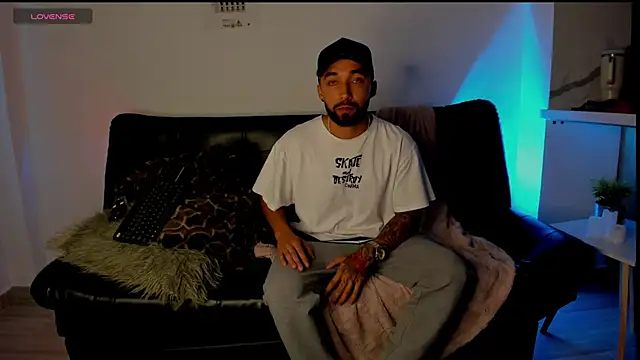 Sweet and caramel online show from 03.10.25