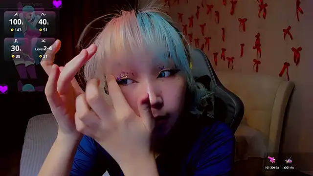 Milla Aheo online show from 04.15.26