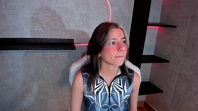 Snapshot of ArtemisaBlake chatting on 12.29.24 ArtemisaBlake online show from 12.29.24