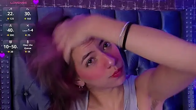 Snapshot of ArtemisaBlake chatting on 09.15.25 ArtemisaBlake online show from 09.15.25