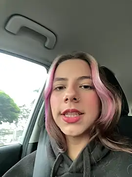 Snapshot of ArtemisaBlake chatting on 10.11.25 ArtemisaBlake online show from 10.11.25