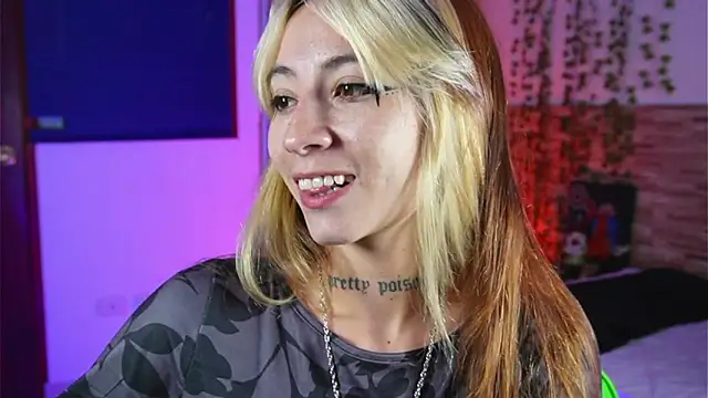 Snapshot of Michell_Wallker chatting on 02.23.26 Michell Wallker online show from 02.23.26