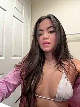 Snapshot of xsweetv chatting on 02.03.25 xsweetv online show from 02.03.25