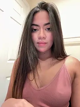 Snapshot of xsweetv chatting on 02.20.25 xsweetv online show from 02.20.25