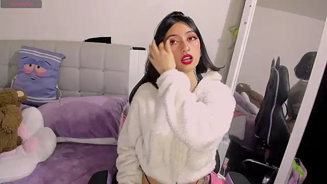 Snapshot of Any_Roussee chatting on 03.03.25 Any Roussee online show from 03.03.25