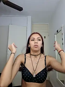 Jazmin-Cerezita online show from 11.02.25