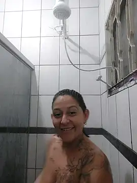 baixinhaloira online show from 11.05.25