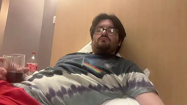 underthesun16 online show from 04.19.26