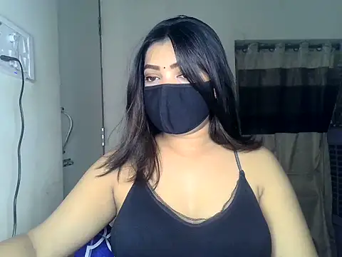 Snapshot of ishi_Beauty chatting on 06.24.26 ishi Beauty online show from 06.24.26