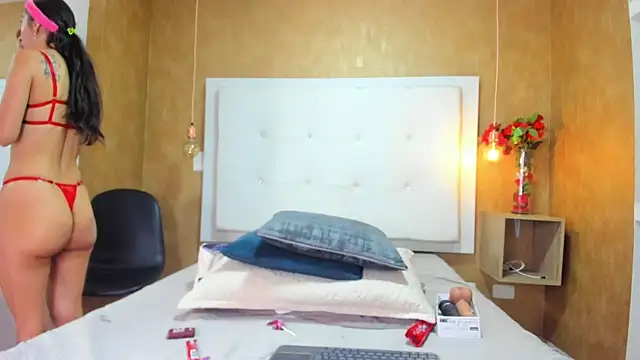 Milaspetite online show from 03.25.26