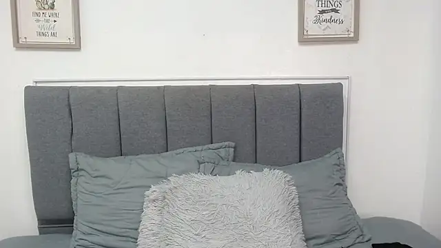 Snapshot of sasi_luna chatting on 03.03.25 sasi luna online show from 03.03.25