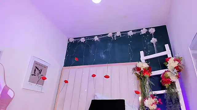 africa holmes online show from 03.12.26