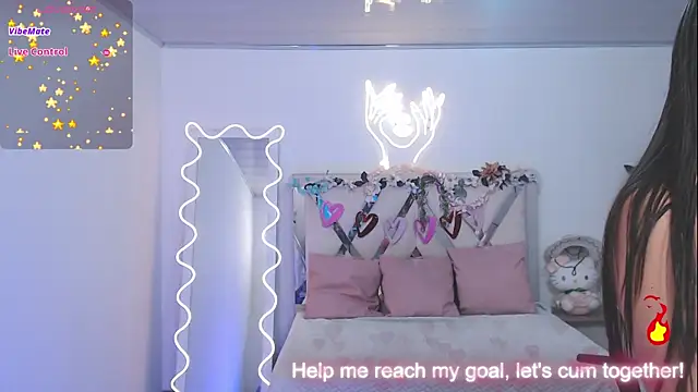 Snapshot of kittystart_tay chatting on 03.22.25 kittystart tay online show from 03.22.25