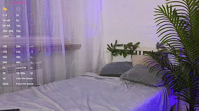 Snapshot of KAREN_NIX chatting on 01.07.25 KAREN NIX online show from 01.07.25