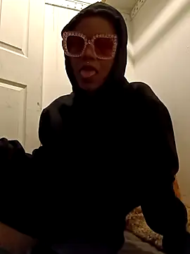 Snapshot of NastyBlackslaveGirl chatting on 01.05.25 NastyBlackslaveGirl online show from 01.05.25