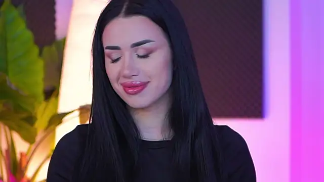 Snapshot of Jenna_Day chatting on 11.18.25 Jenna Day online show from 11.18.25