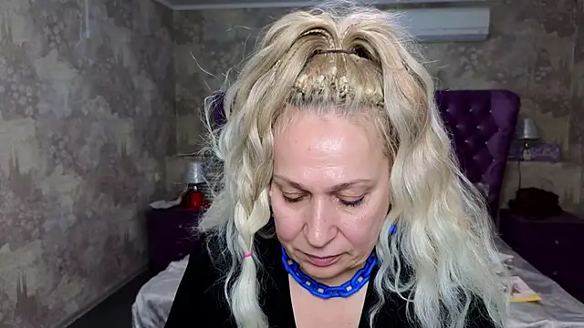 Penelope Pinky online show from 01.31.25