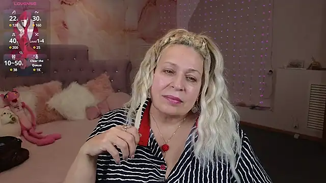 Penelope Pinky online show from 02.03.25