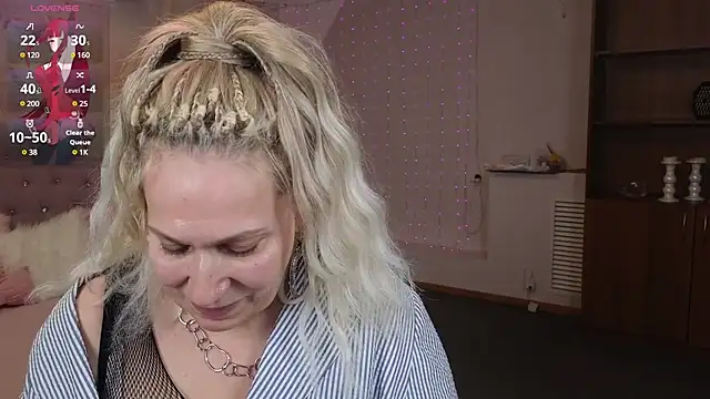 Penelope Pinky online show from 02.06.25