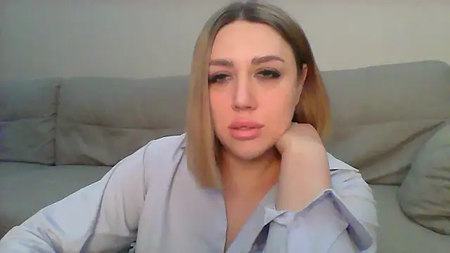 VickyLove047 online show from 01.13.25