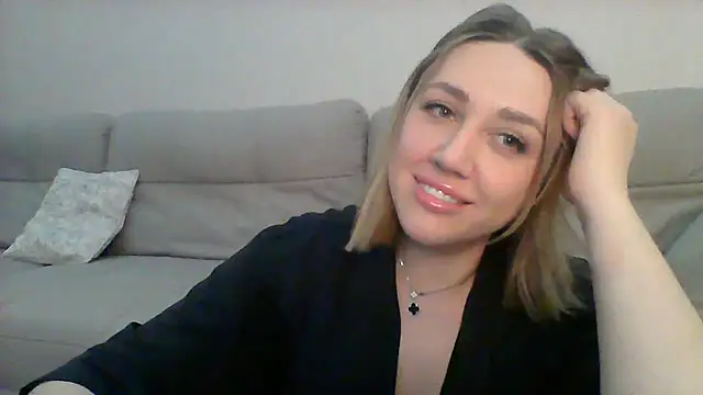 VickyLove047 online show from 01.30.25