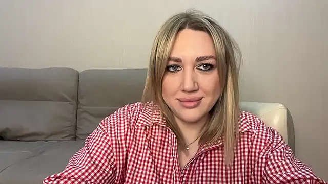 VickyLove047 online show from 12.20.25