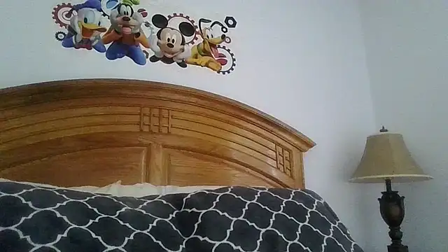 Snapshot of tendertormentt chatting on 10.18.25 tendertormentt online show from 10.18.25