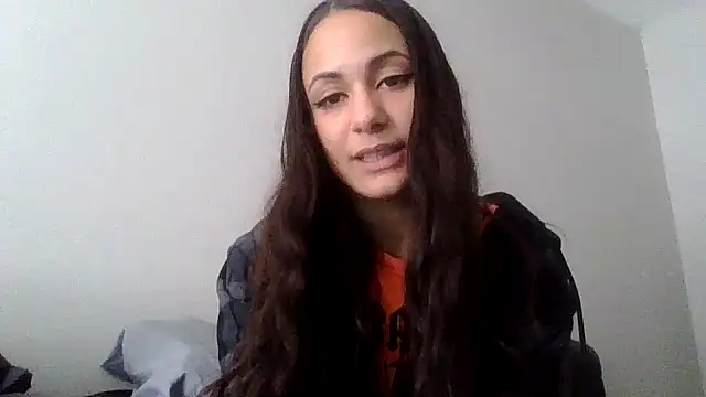 Snapshot of tendertormentt chatting on 02.01.26 tendertormentt online show from 02.01.26