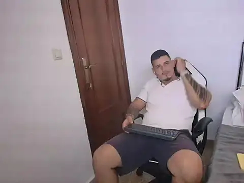 Geishastudios online show from 10.08.25