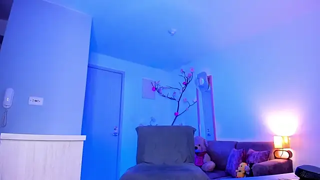 Snapshot of _Valery_tw chatting on 10.11.25 Valery tw online show from 10.11.25