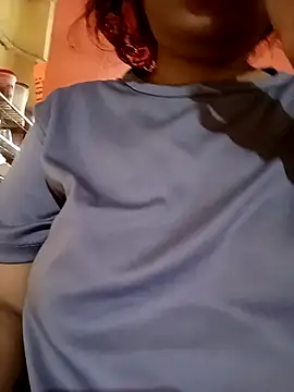 Snapshot of sunita-doll chatting on 04.02.26 sunita-doll online show from 04.02.26