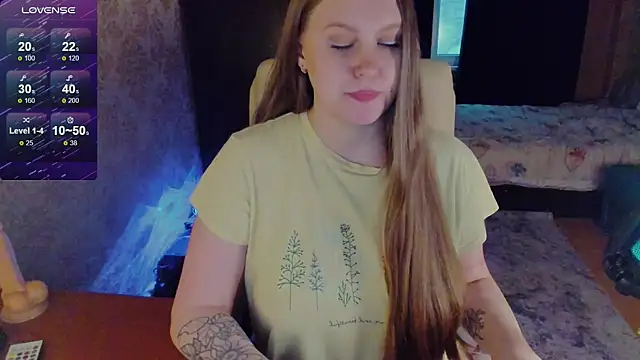 Alice Dreamgirl  online show from 02.10.25