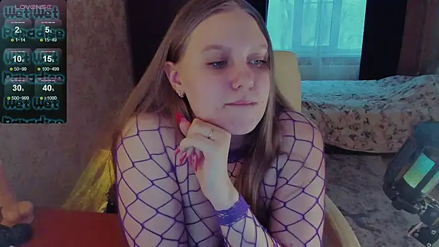 Alice Dreamgirl  online show from 02.11.25